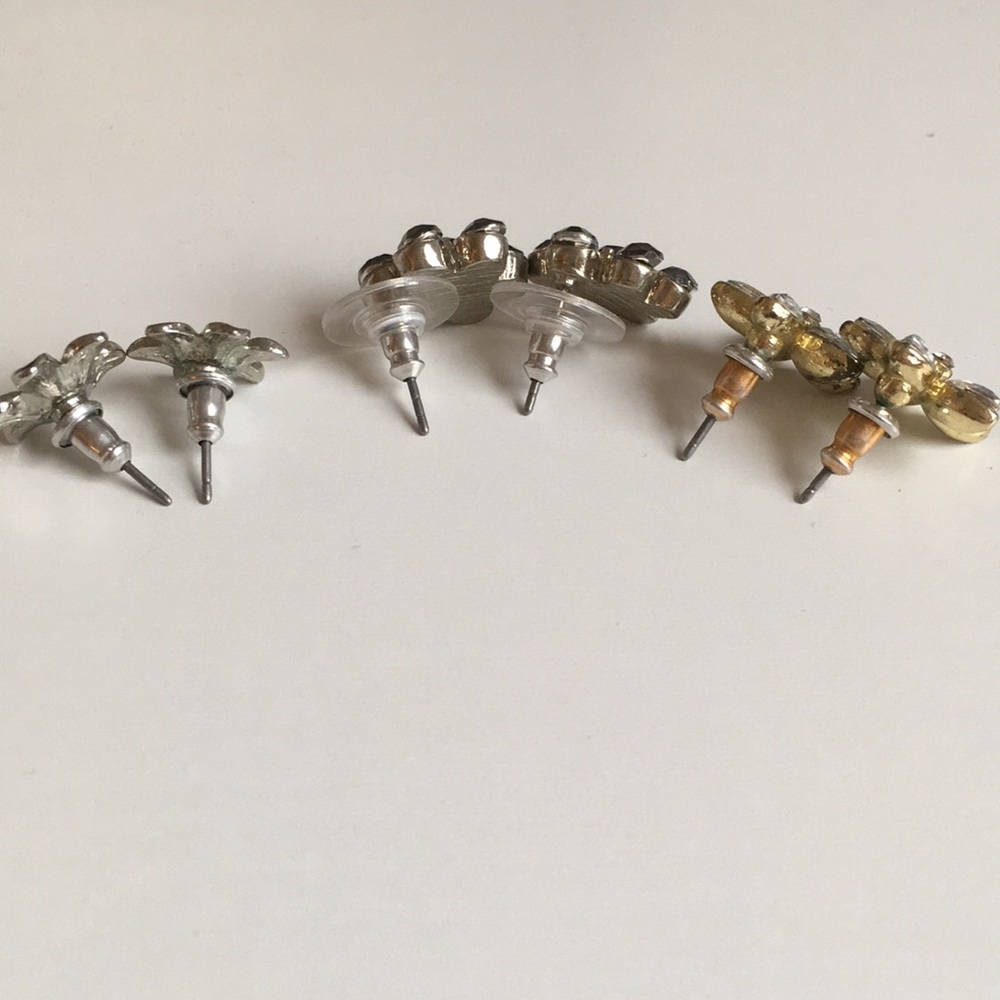 Flower stud earrings (set of 3) - Picture 2 of 2